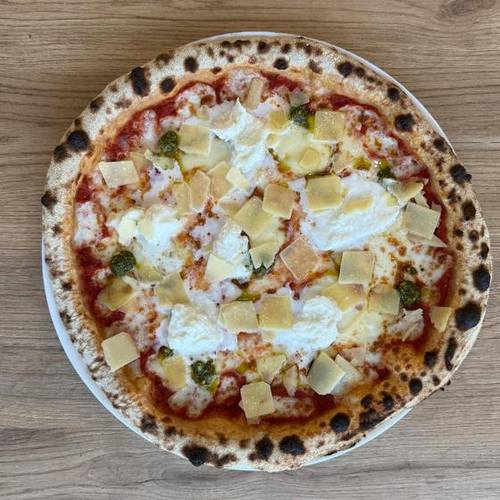 Pizza Bufala — AMO Pizza Buellas